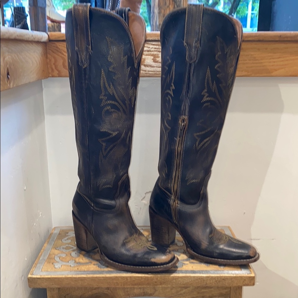 Freebird by Steven Panama Black size 8